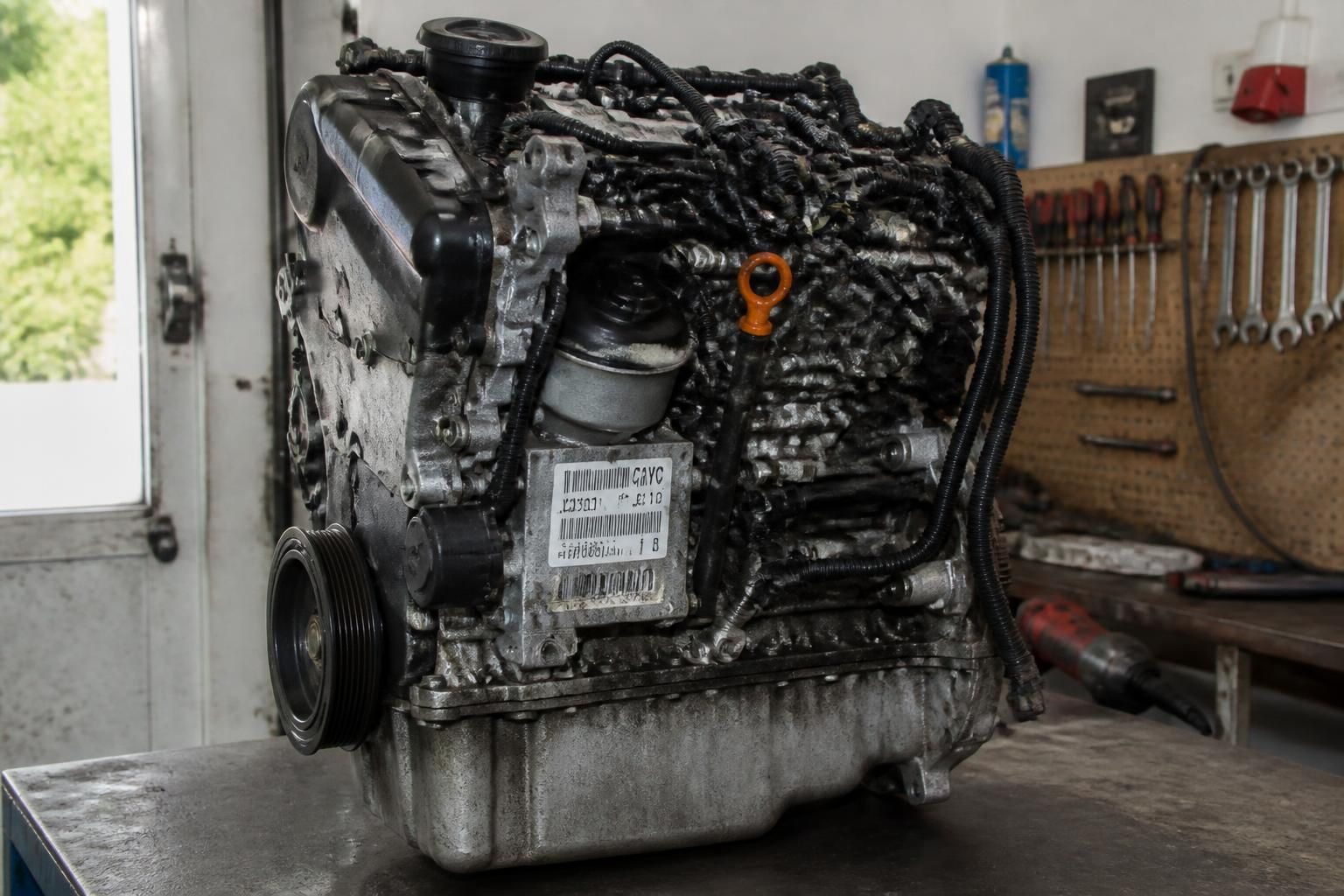 découvrez ce qui est légal et ce qui ne l'est pas lors de la préparation du moteur de votre voiture, pour optimiser ses performances en toute conformité avec la loi.